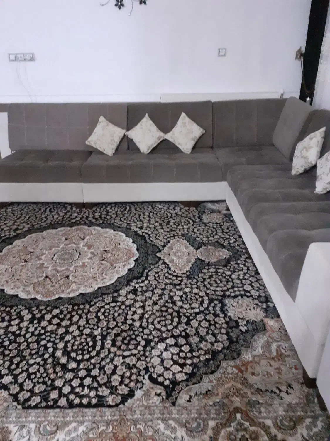 مبل|مبلمان خانگی و میز عسلی|لالجین, |دیوار