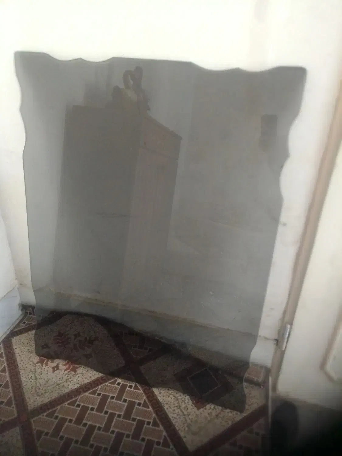 شیشه میزنهارخوری|میز و صندلی غذاخوری|تربتحیدریه, تپه ننه حجی|دیوار