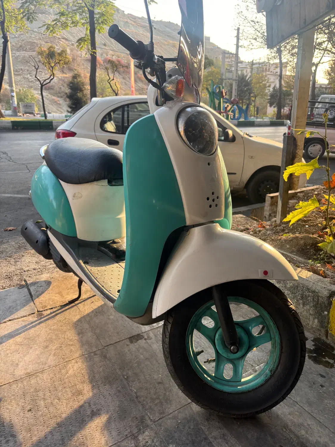 پاکشتی هوندا|موتورسیکلت|رودهن, |دیوار