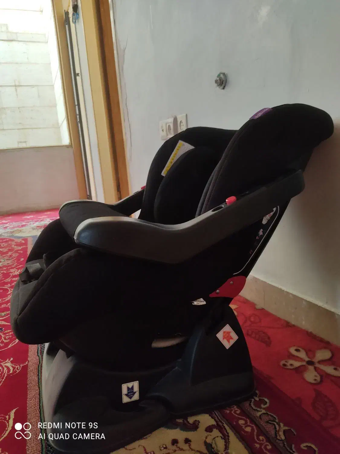 صندلی ماشین کودک|تخت و صندلی بچه|شیراز, وصال|دیوار