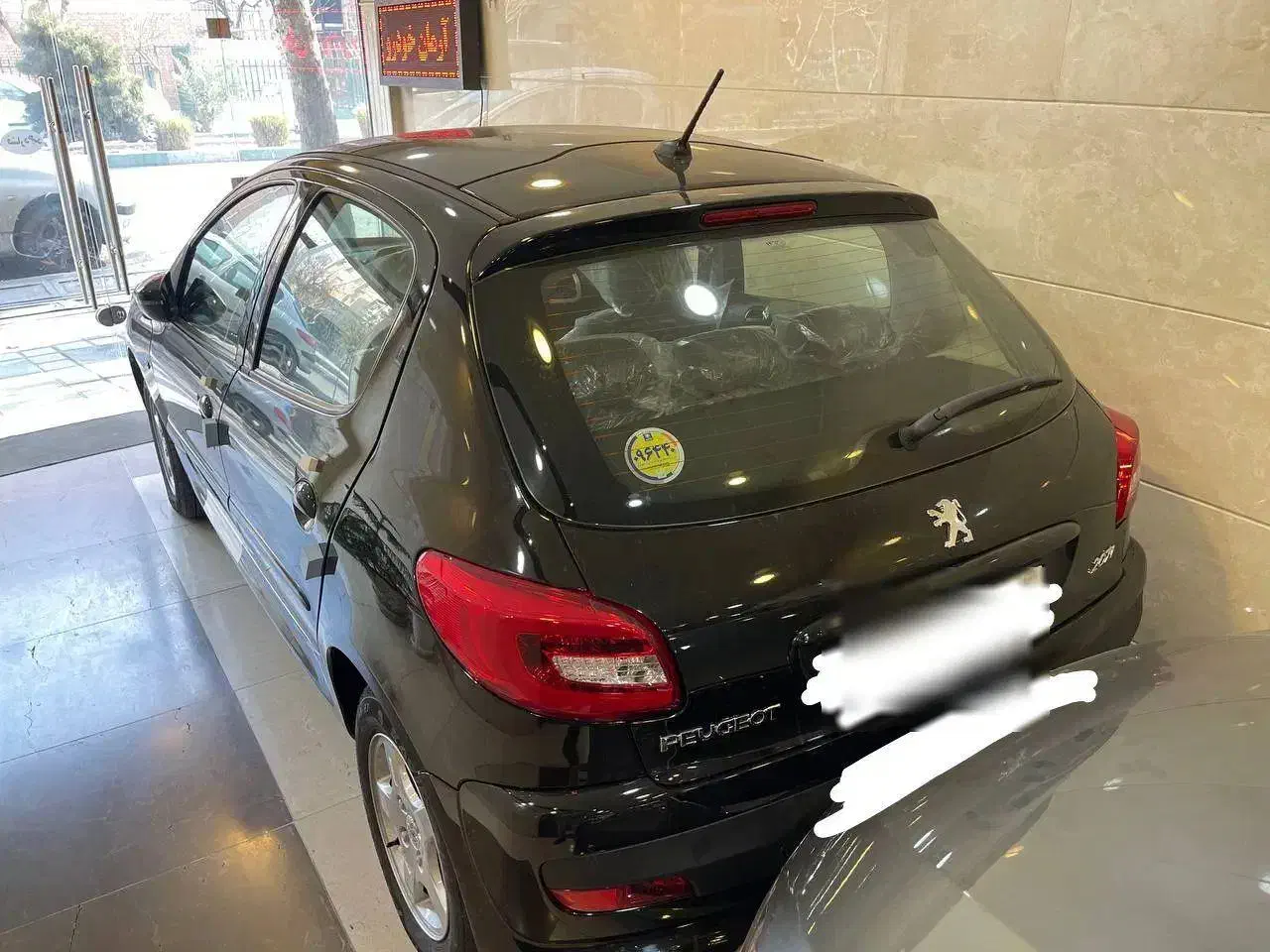 خودرو ۲۰۷ پانا مشکی|خودرو سواری و وانت|یزد, |دیوار