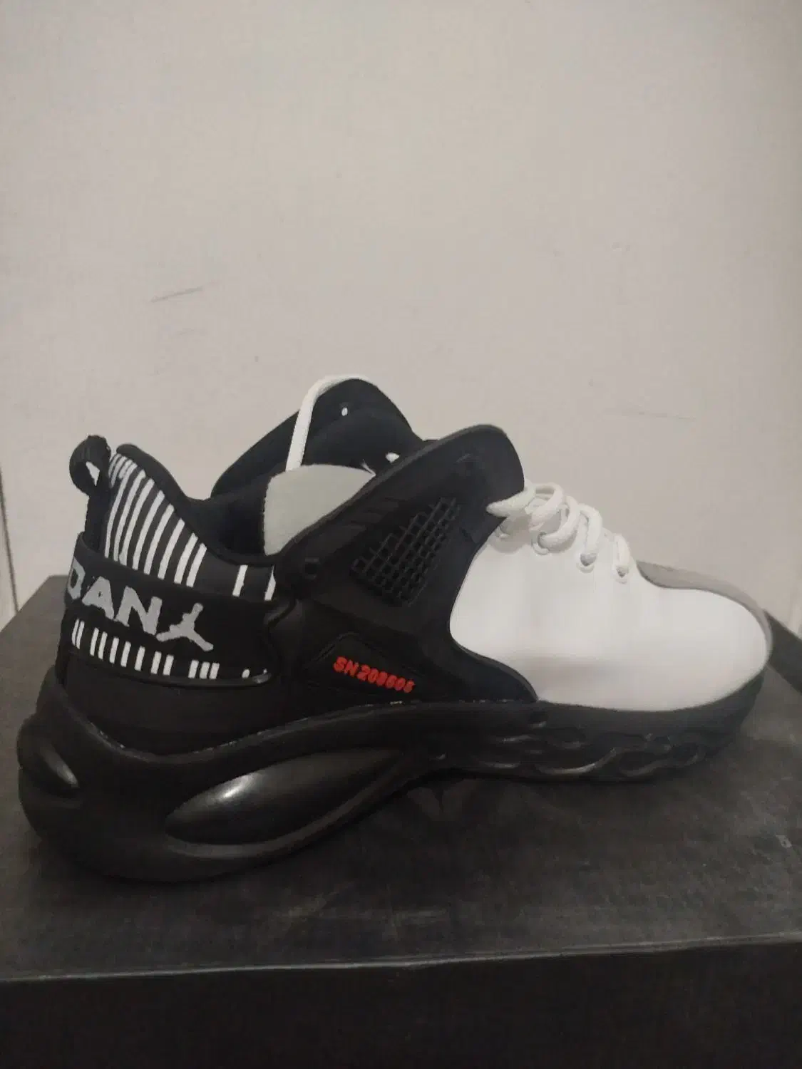 کتونی سایز ۴۱ نو|کیف، کفش، کمربند|پاکدشت, پاکدشت (مامازند)|دیوار