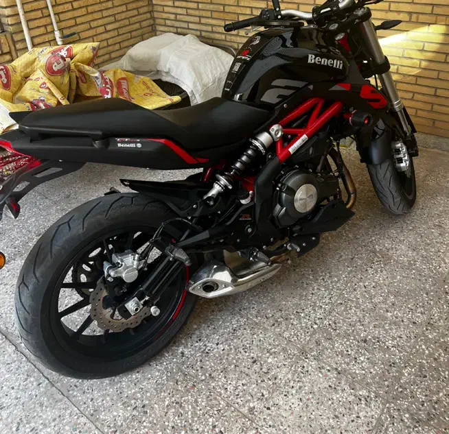 بنلی جفت ۱۴۰۳ شرایط|موتورسیکلت|کرمان, |دیوار