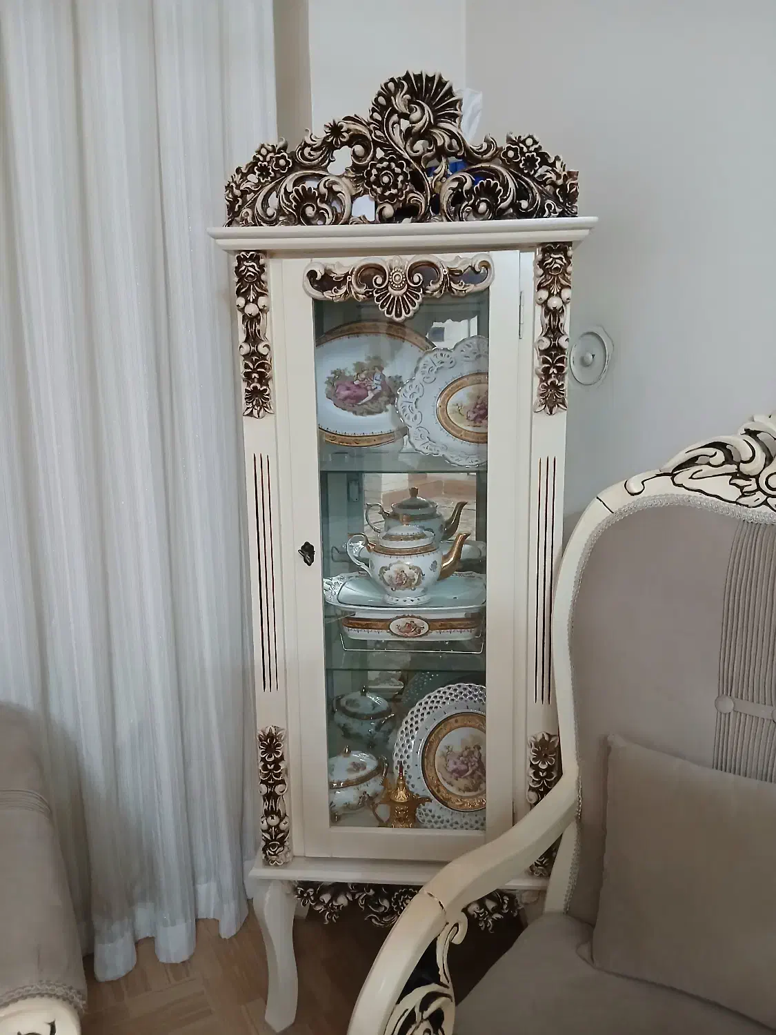 بوفه خیلی تمیز و نو|بوفه، ویترین، کنسول|کردکوی, |دیوار