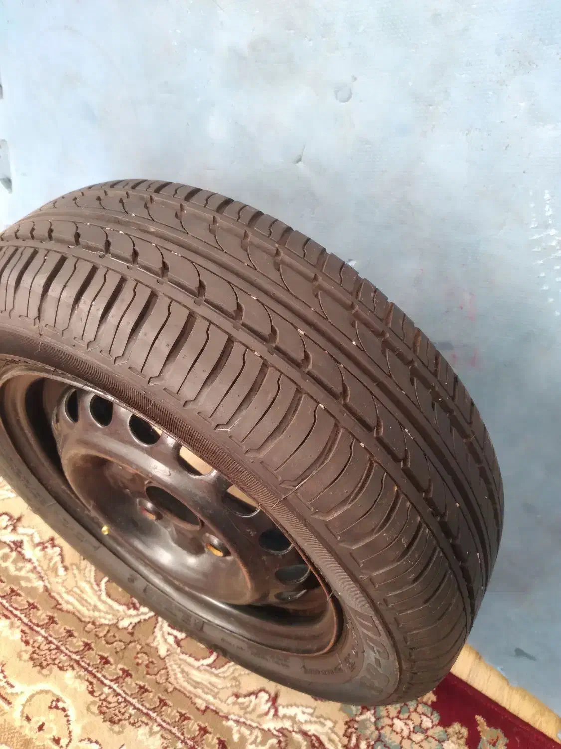 رینگ و لاستیک پراید|قطعات یدکی و لوازم جانبی|رشت, دخانیات|دیوار