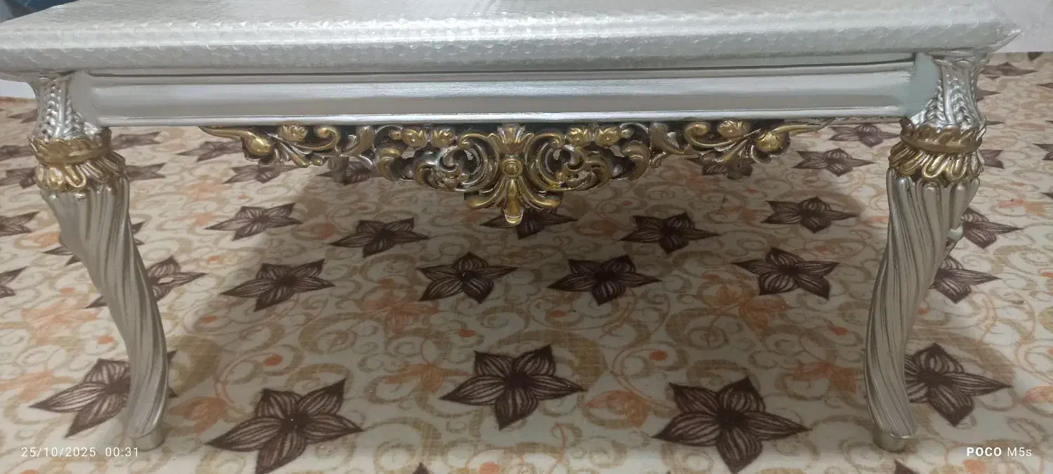 جلو مبلی تکی چوبی سلطنتی|مبلمان خانگی و میز عسلی|اهر, |دیوار