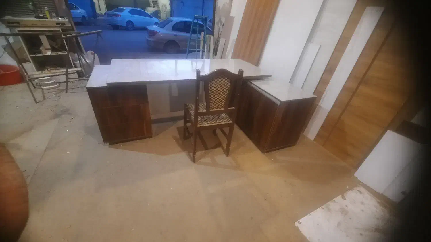 میز ریاست|مبلمان اداری|ارومیه, |دیوار