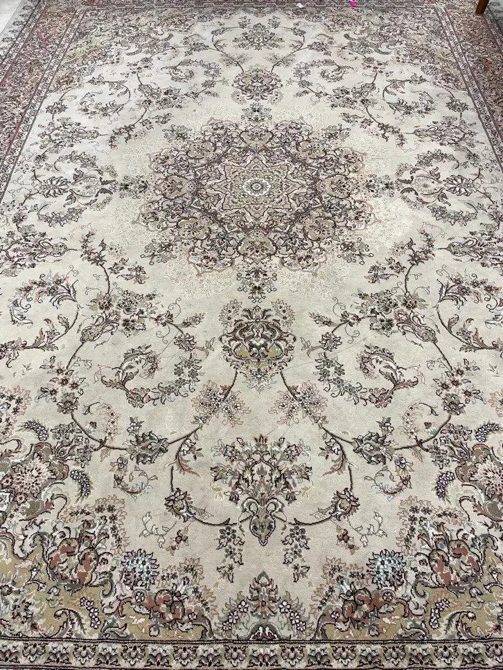 فرش|فرش|پردیس, فاز ۹|دیوار