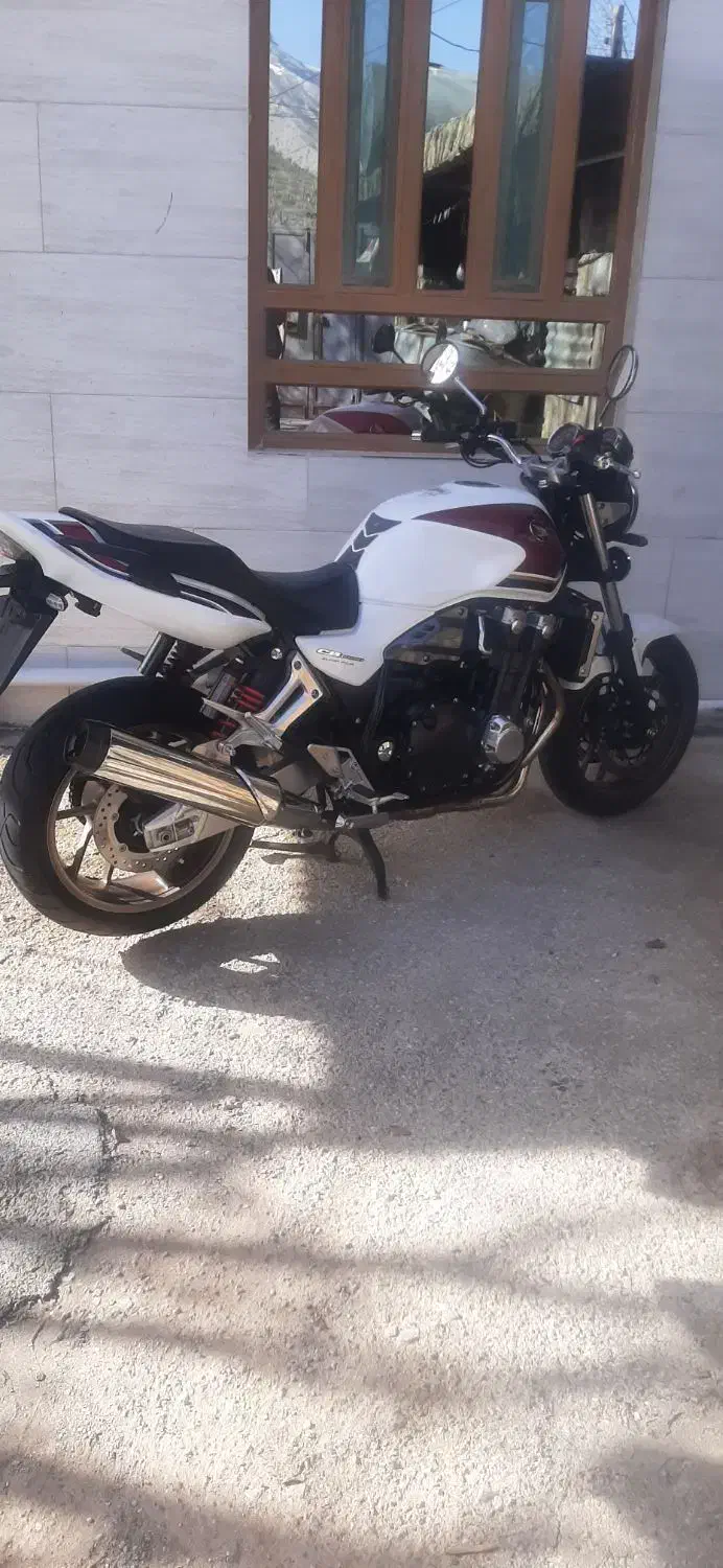 cb1300m2018|موتورسیکلت|تهران, سعادت‌آباد|دیوار