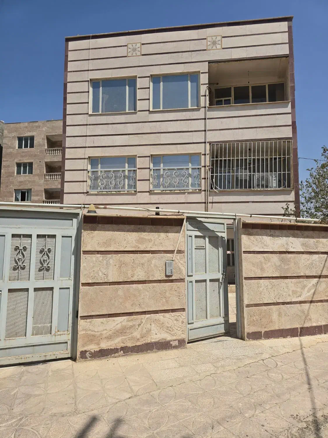 آپارتمان 300 متری دوبر تجاری مسکونی|فروش آپارتمان|فردیس, شهرک ناز|دیوار