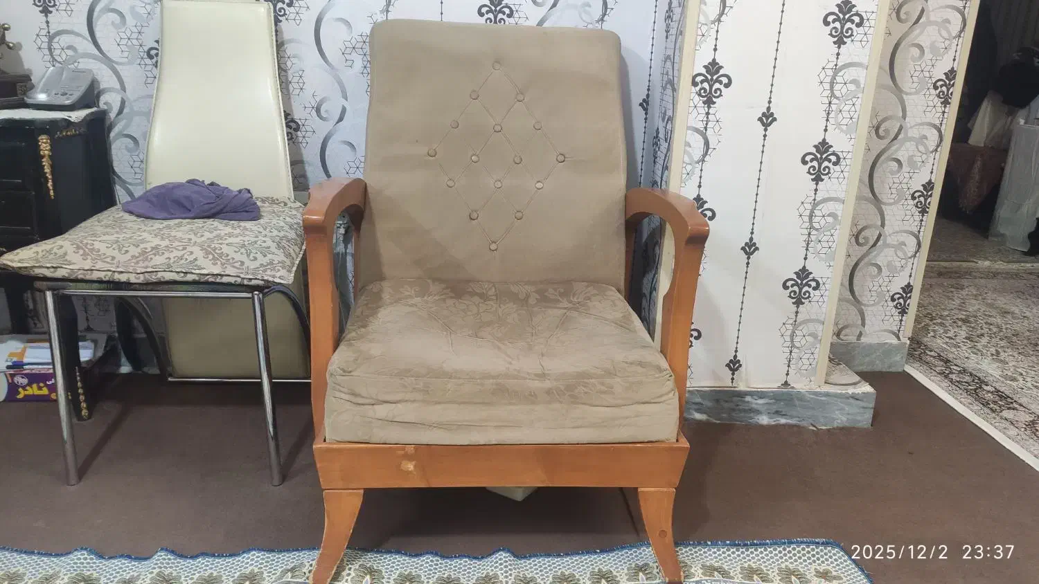 مبل نیم ست 4 نفره|مبلمان خانگی و میز عسلی|فردیس, سرحدی|دیوار