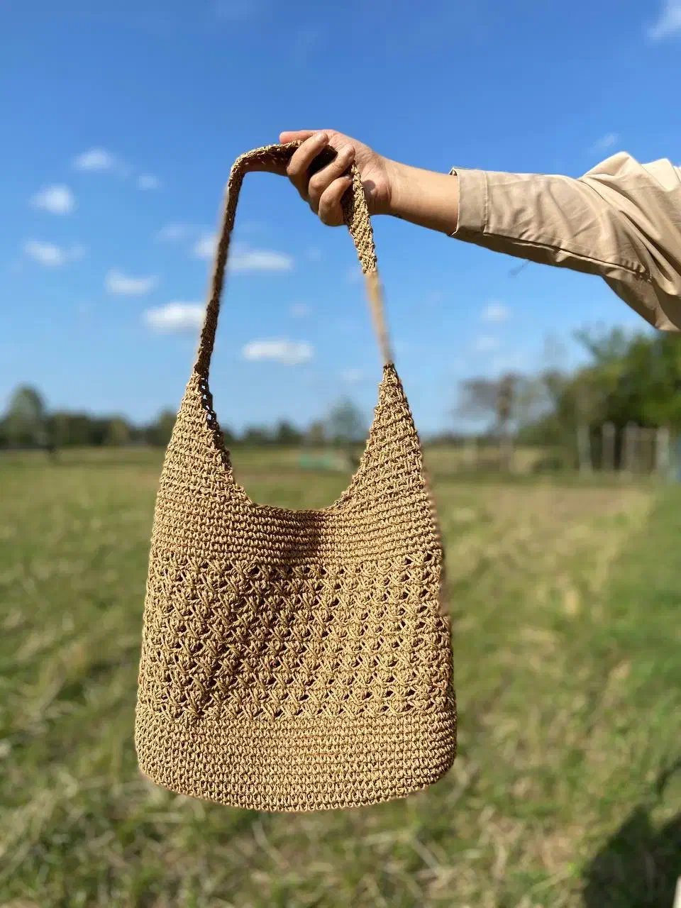 کیف رافیا|کیف، کفش، کمربند|رشت, پیرسرا|دیوار