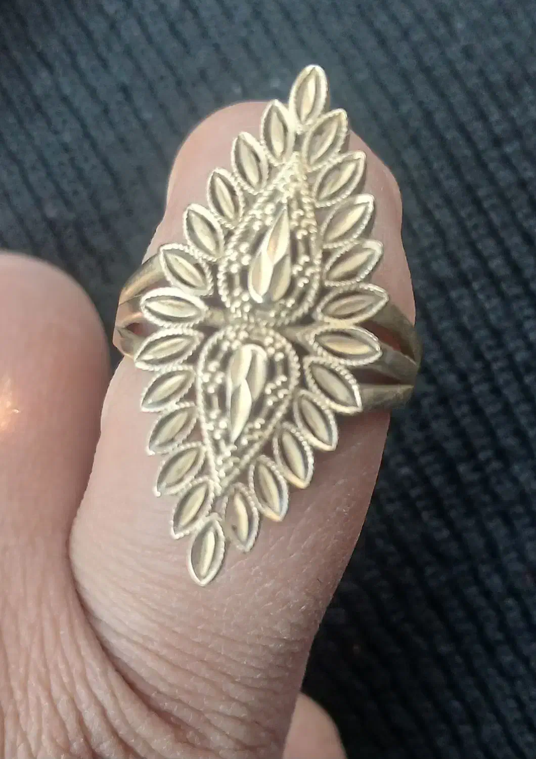 انگشتر طلاروس زنانه|بدلیجات|تربت‌حیدریه, شهرک ولیعصر|دیوار