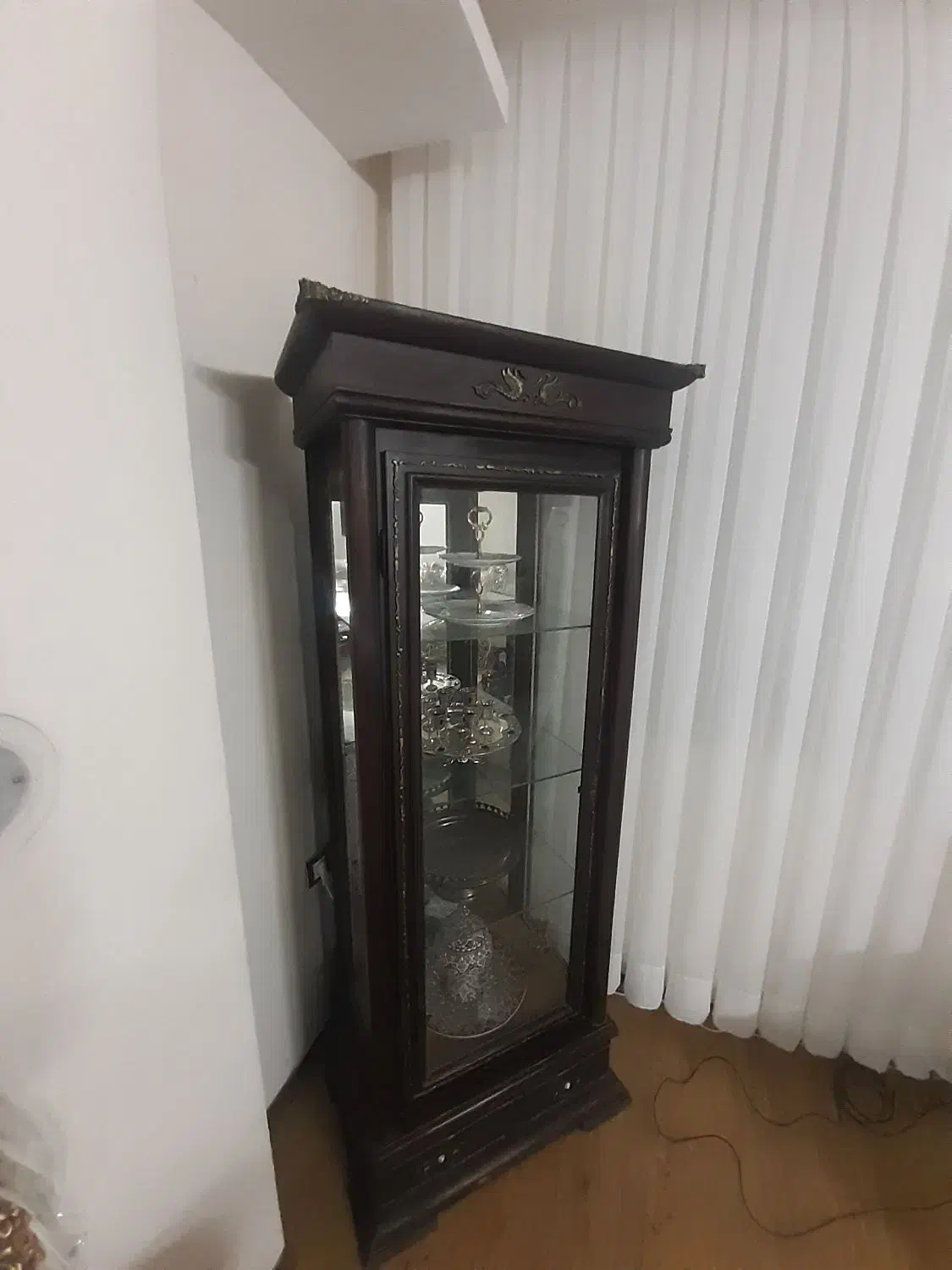 بوفه|بوفه، ویترین، کنسول|نیشابور, دارایی|دیوار