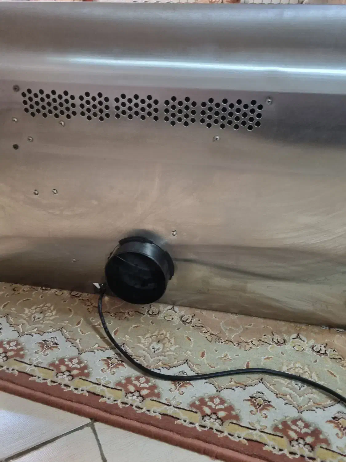 هود اخوان|هود|رشت, پورسینا|دیوار