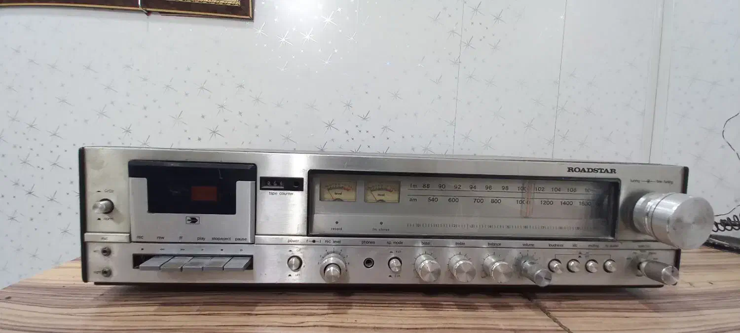 رادیوضبط کلکسیونی|کلکسیون اشیاء عتیقه|فارسان, |دیوار