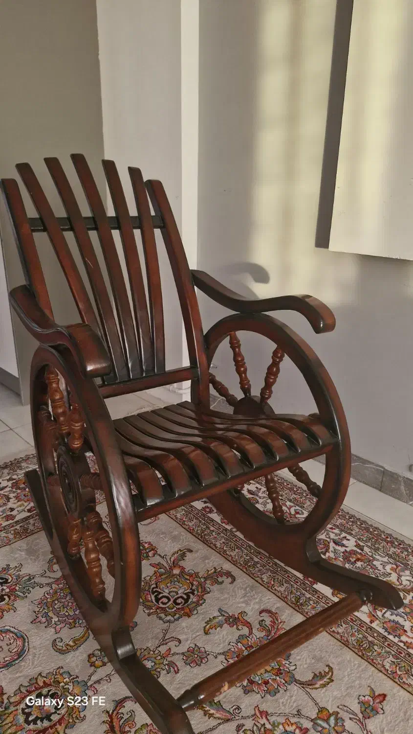 صندلی راک|صندلی و نیمکت|هشتگرد, ینگی امام|دیوار