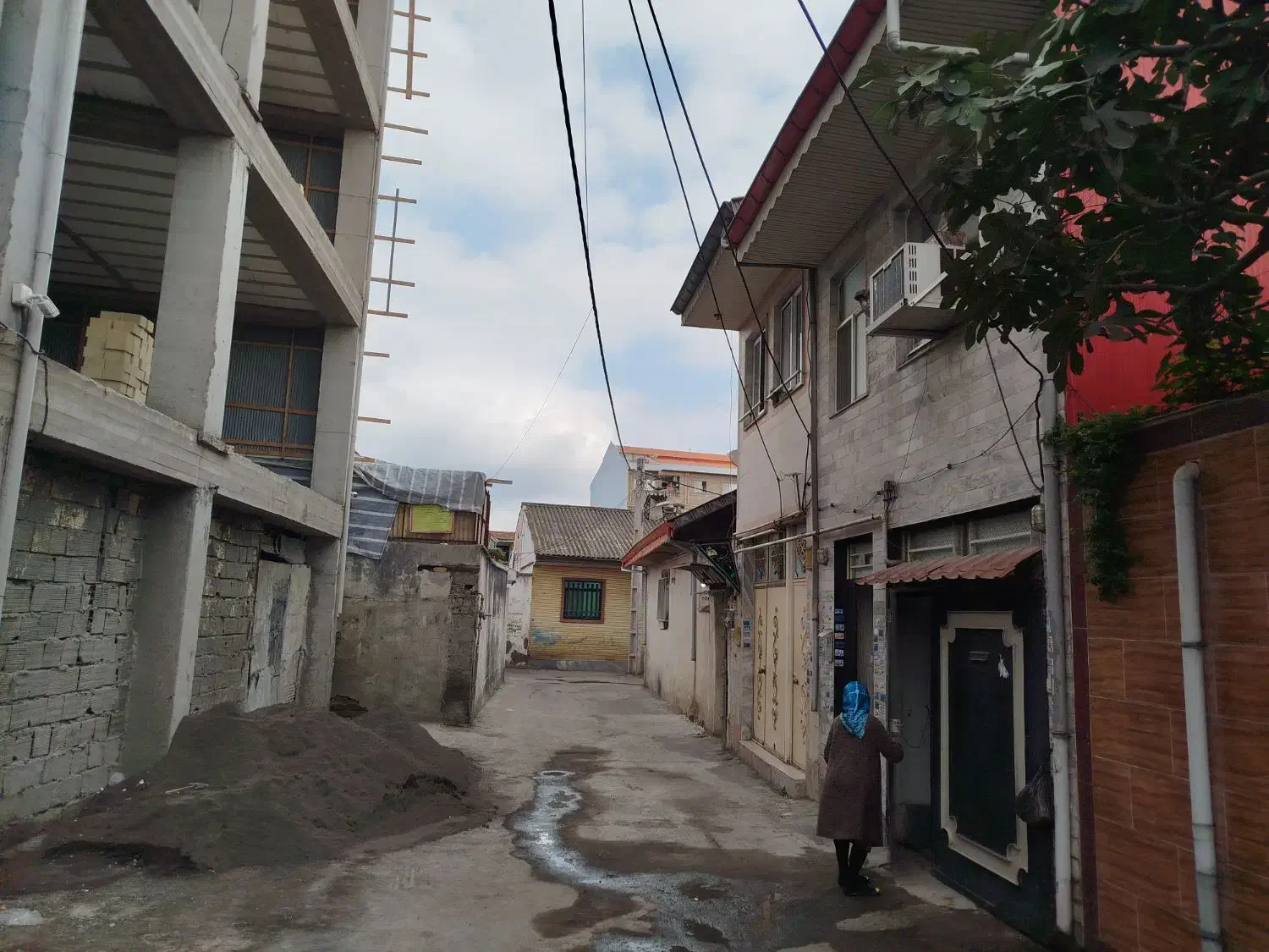 یک واحد در اوایل استقامت دو|فروش آپارتمان|رشت, استقامت ۲|دیوار