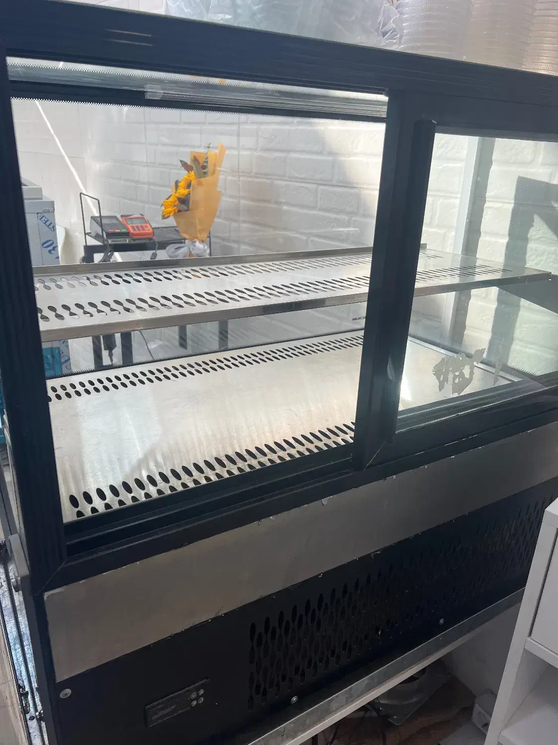 یخچال شوکیک|یخچال و فریزر|لاهیجان, شیشه گران|دیوار