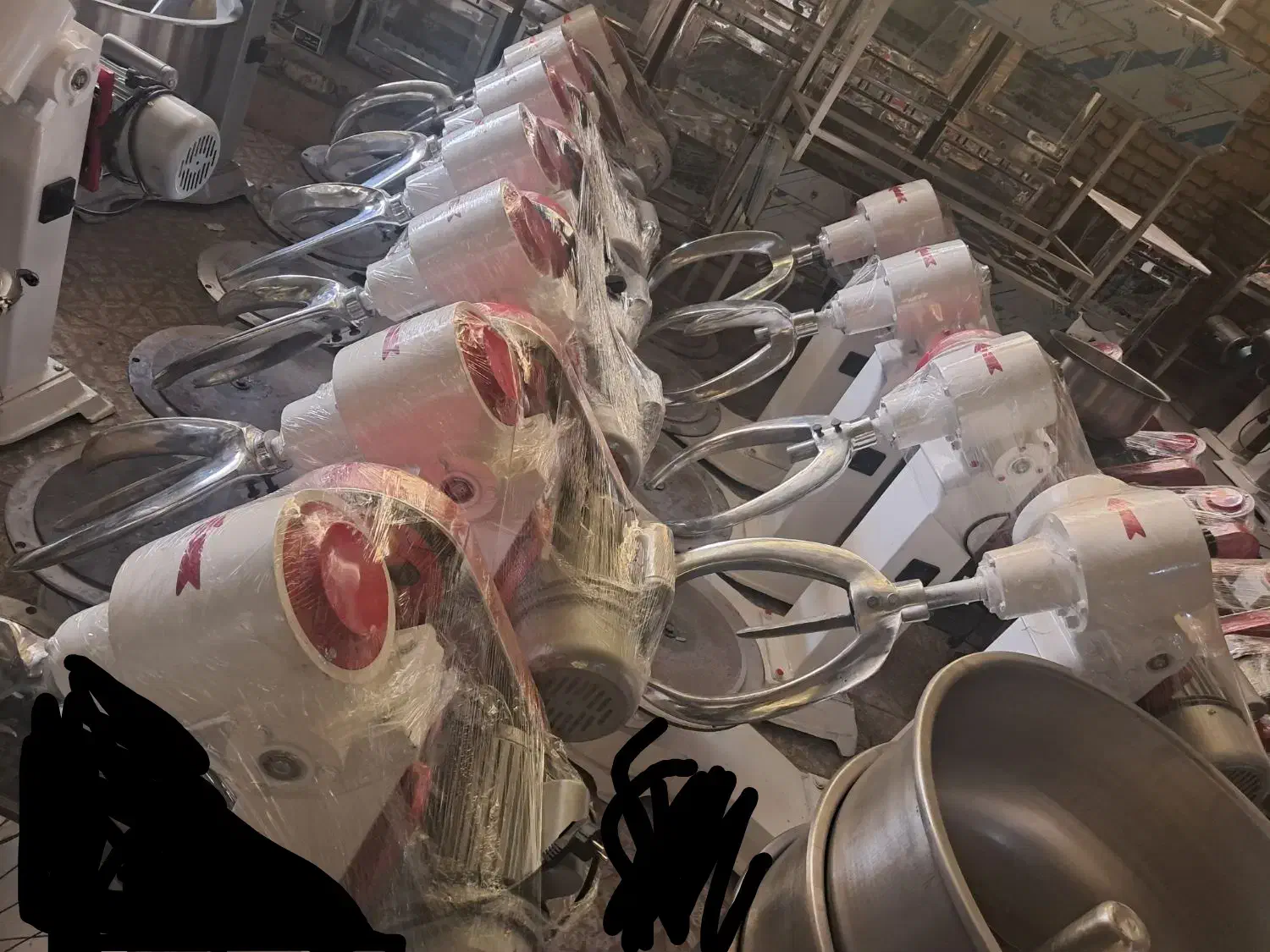 فلاش دار خمیرکن و ثابت خمیرگیر استادکار فلاش رنگی|کافیشاپ و رستوران|زرند, |دیوار