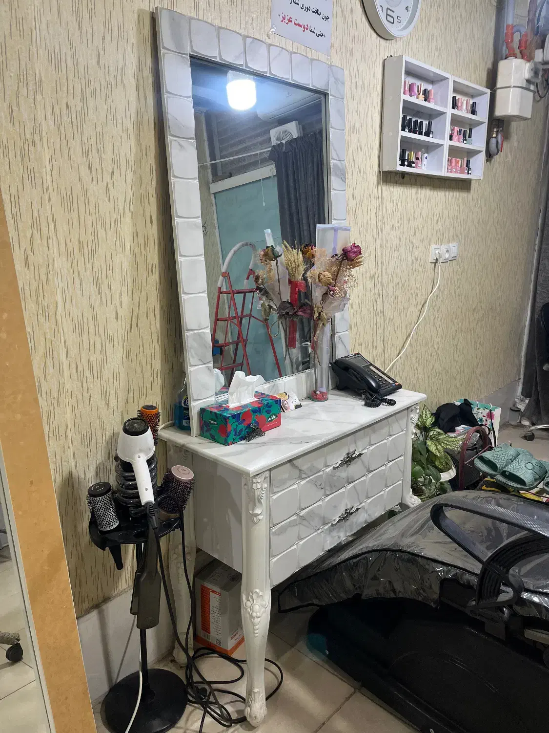 فروش تجهیزات آرایشگاهی|آرایشگاه و سالن‌های زیبایی|آمل, |دیوار