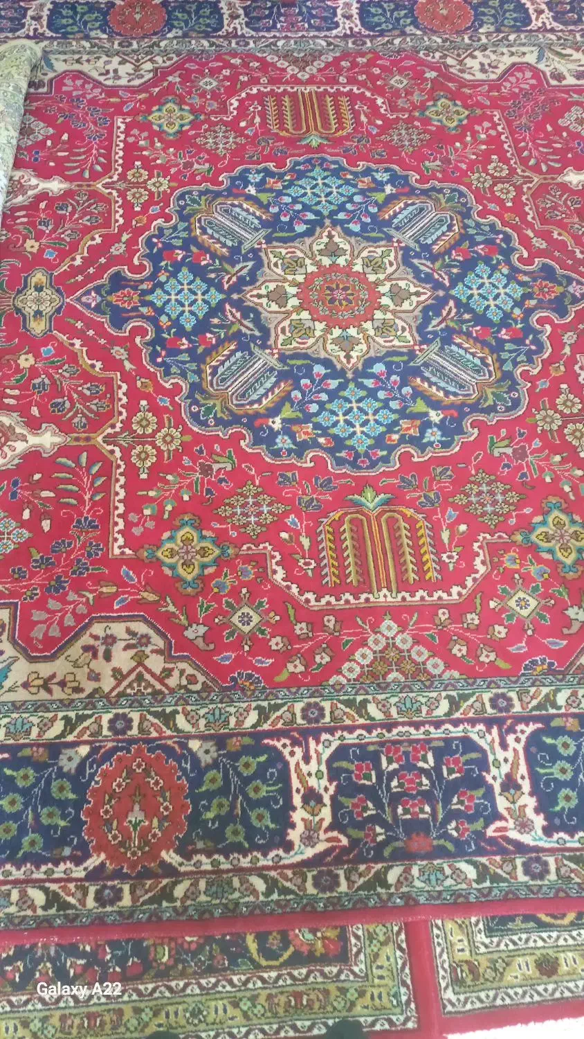 فرش دست بافت|فرش|خوی, |دیوار