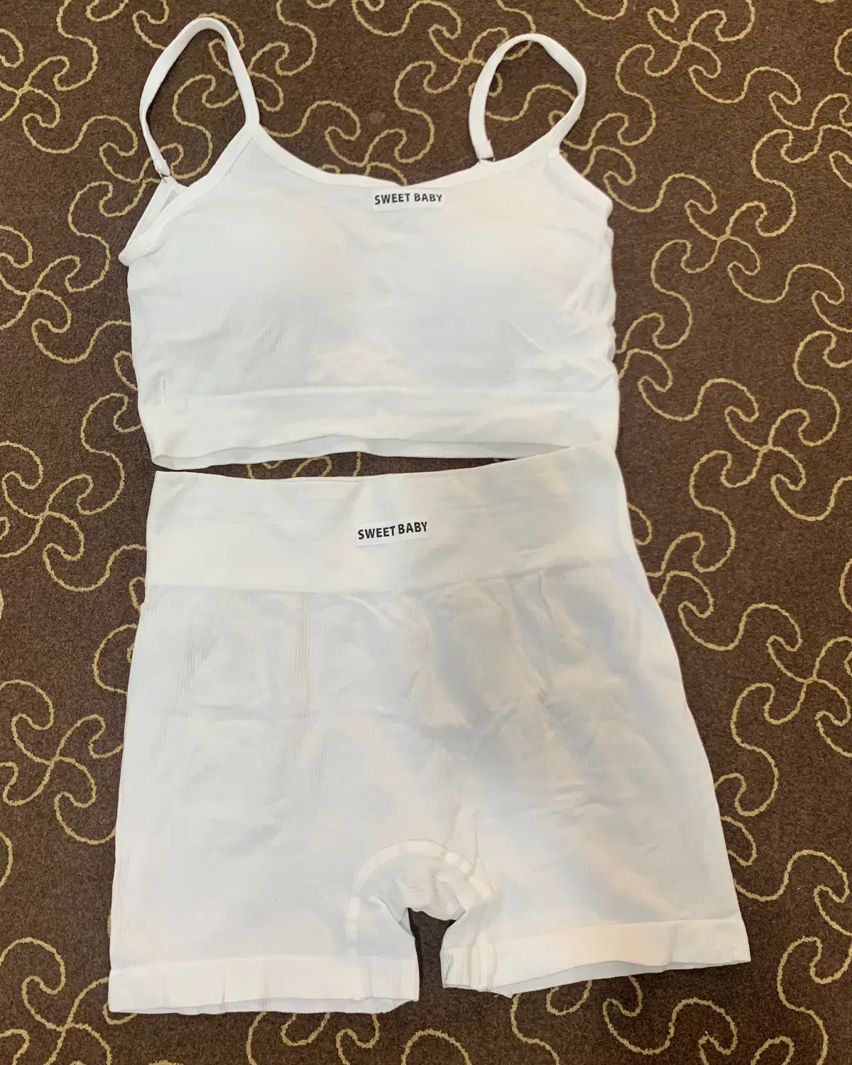 ست نیم نه و لگ ورزشی|لباس|رامیان, |دیوار