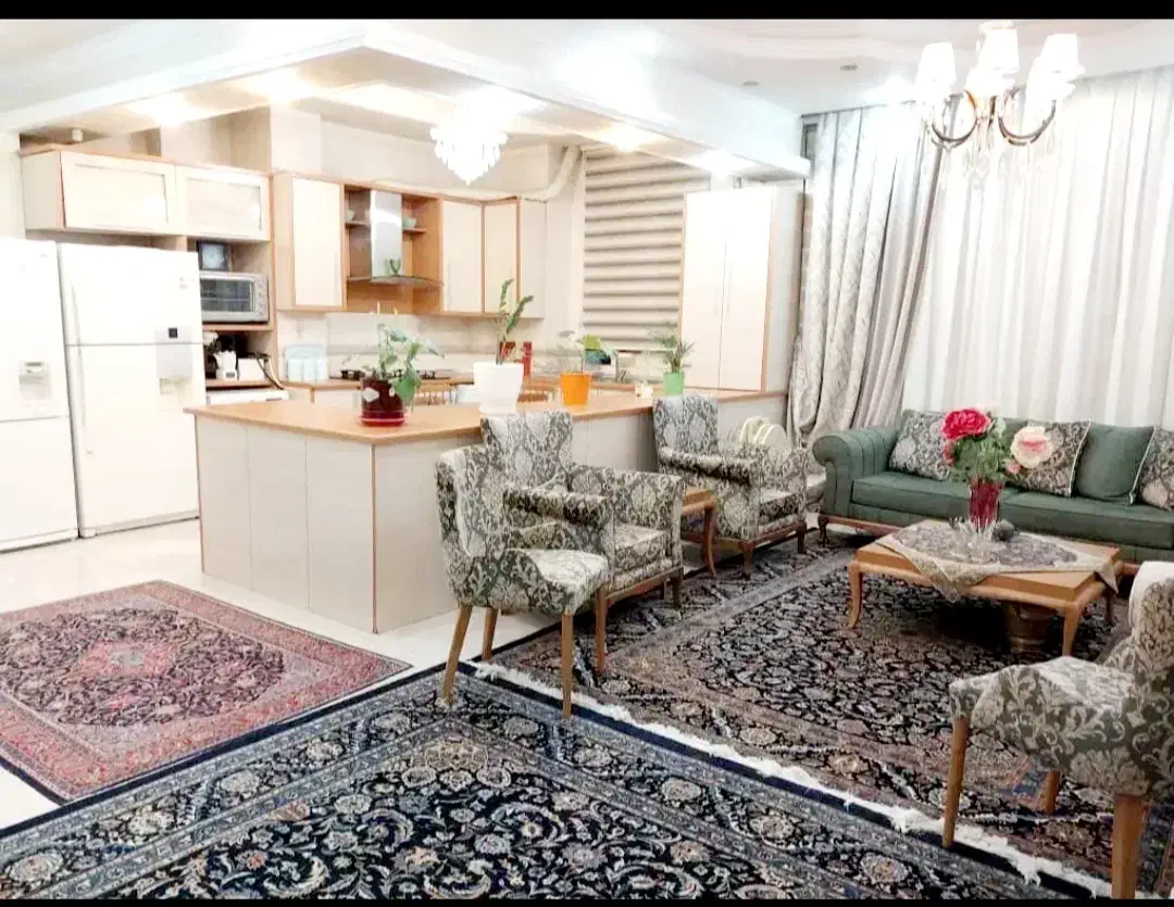 ۱۰۰ متر سالن بزرگ دلباز/فول امکانات/پونک سردارجنگل