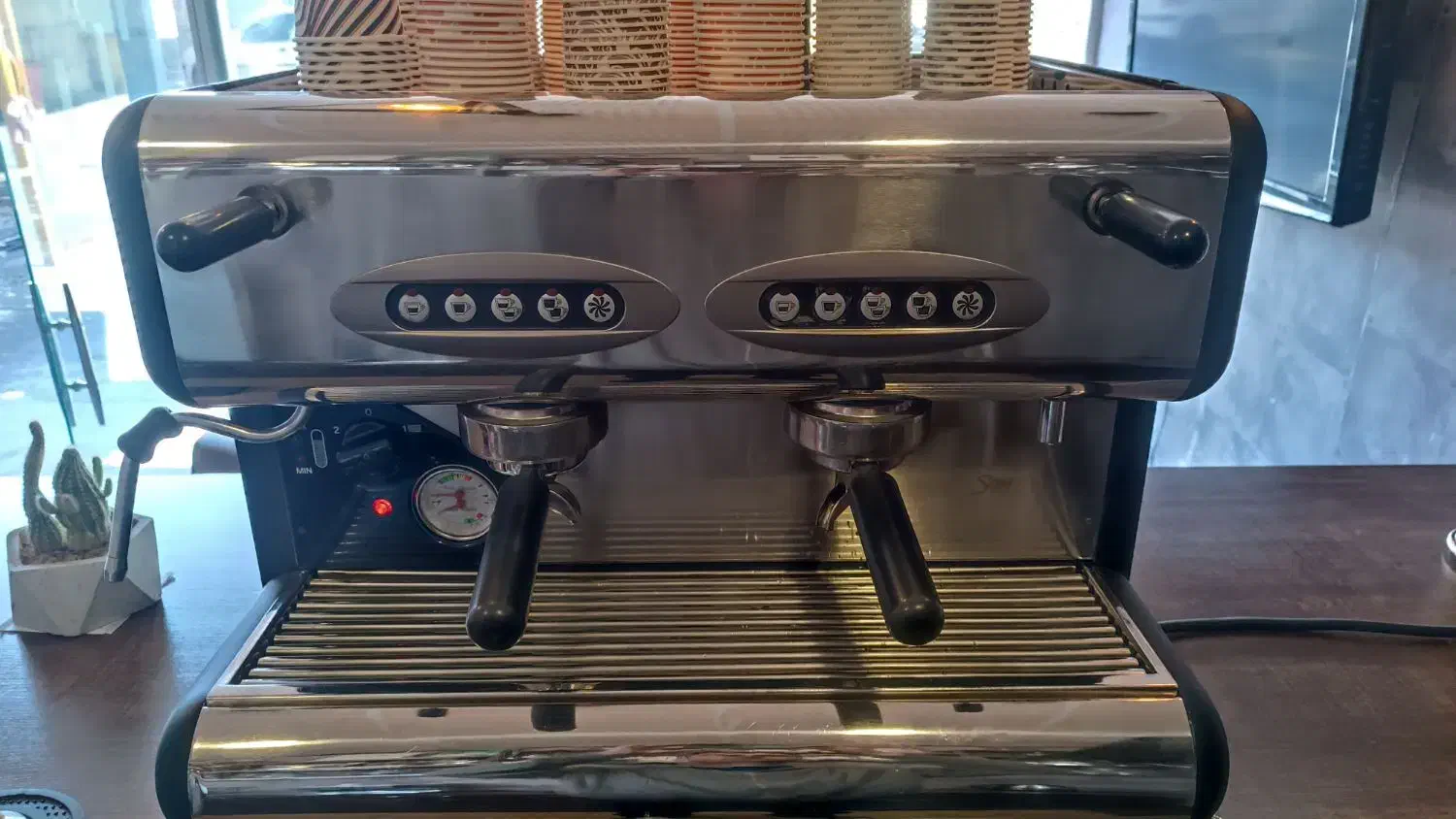 قهوه ساز صنعتی|سماور، چایساز، قهوهساز|شیراز, دکتر حسابی|دیوار