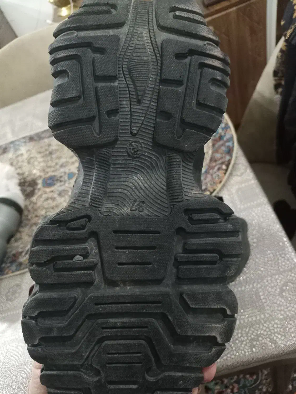 کتونی پسرانه|کیف، کفش، کمربند|هشتگرد, هشتگرد قدیم|دیوار