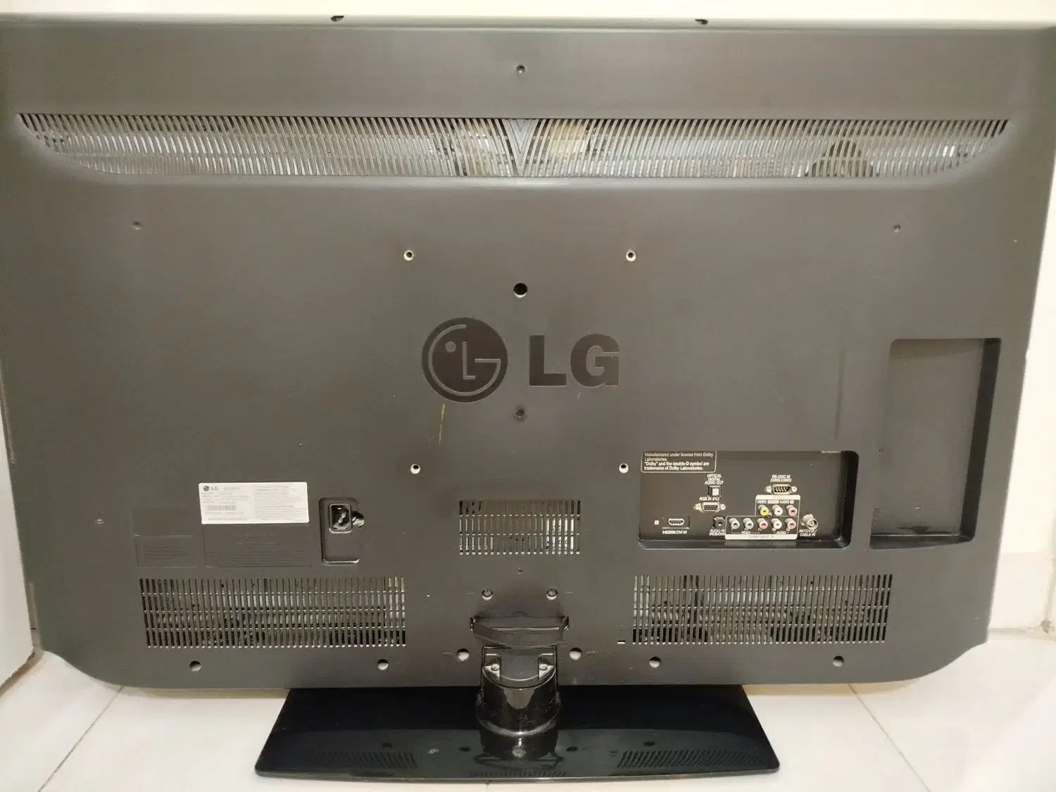 ال سی دی الجی اصل کره ۴۲ اینچ|تلویزیون و پروژکتور|محمدشهر, سیدآباد|دیوار