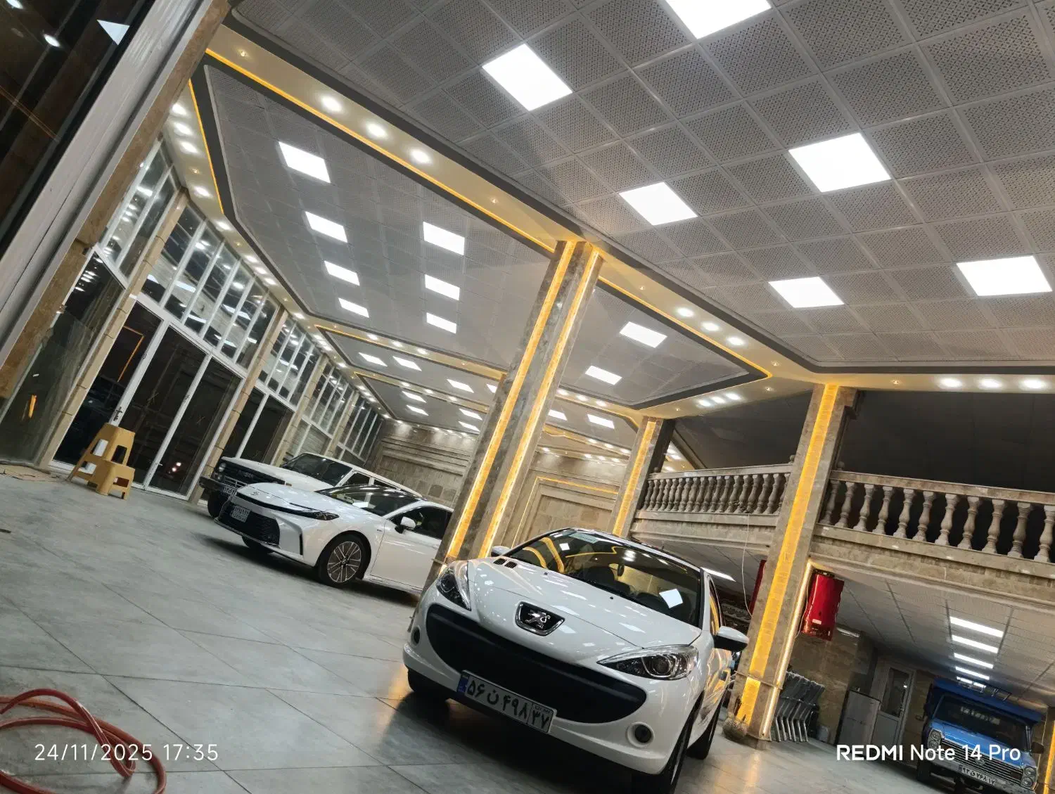 شاگرد لازم دارم|خدمات پیشه و مهارت|پیرانشهر, |دیوار