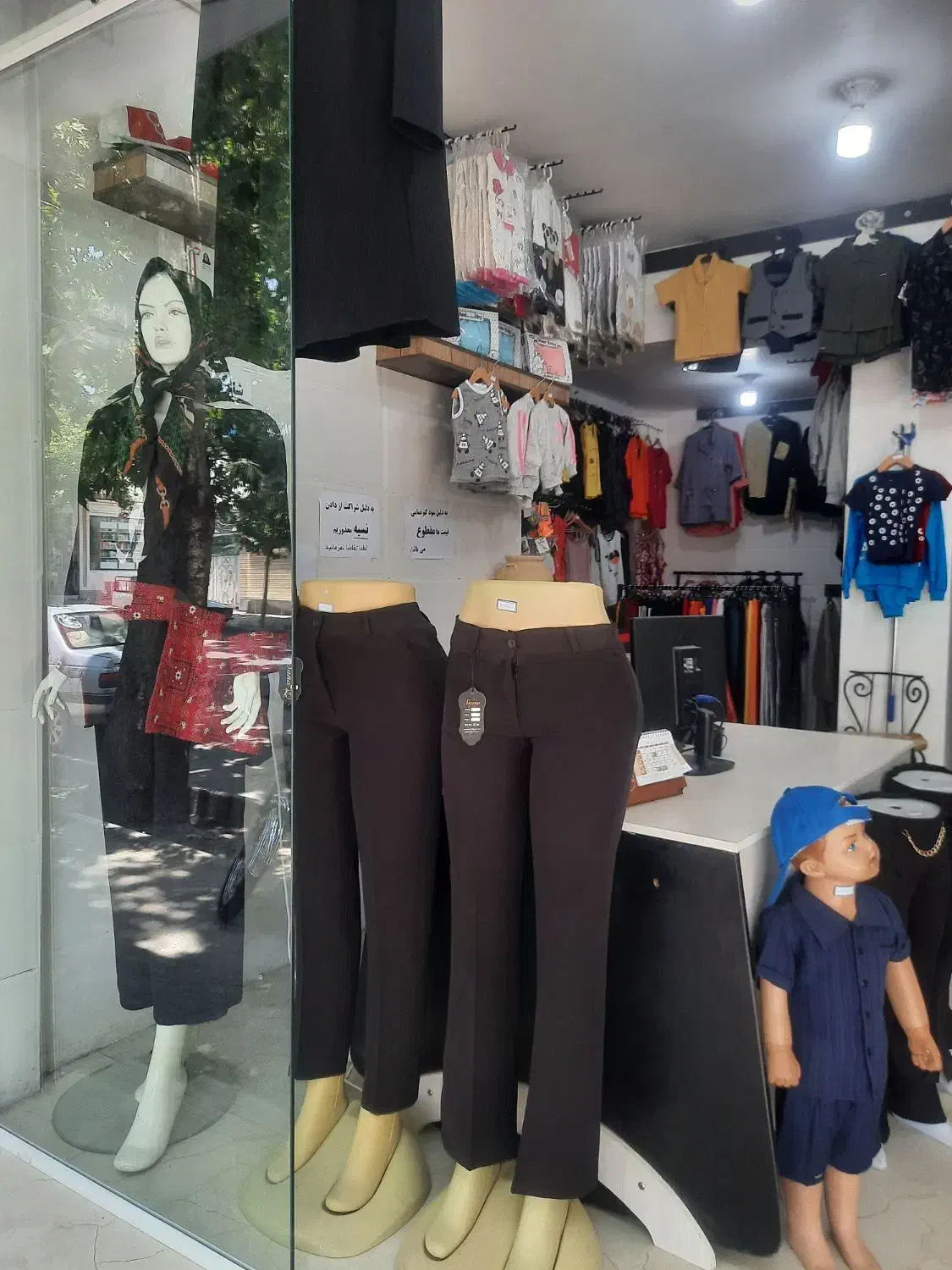 واگذاری پوشاک زنانه بچه گانه گلباف|اجارهٔ مغازه و غرفه|گلباف, |دیوار