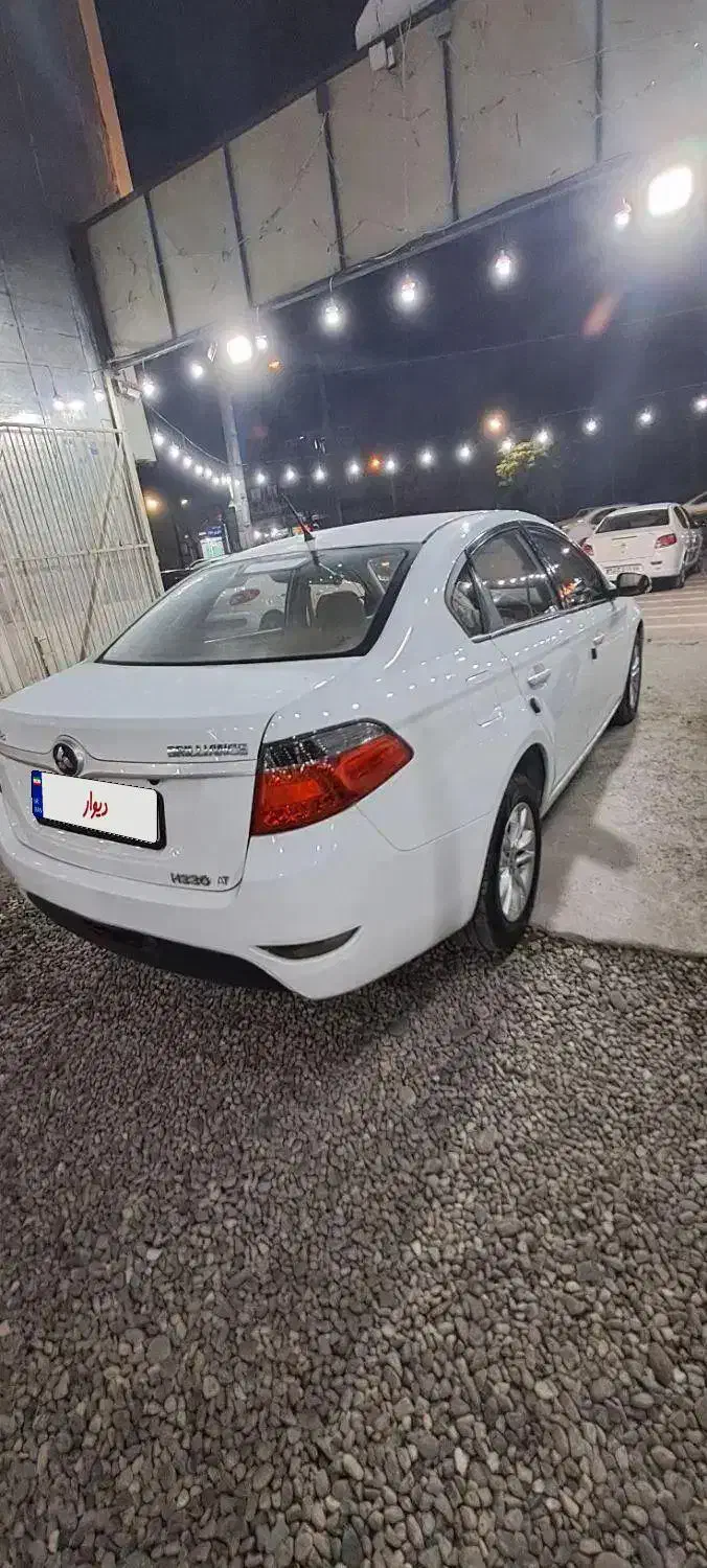 برلیانس اتوماتیک ۳۳۰ تو کرم ۹۶|خودرو سواری و وانت|آستانه اشرفیه, |دیوار