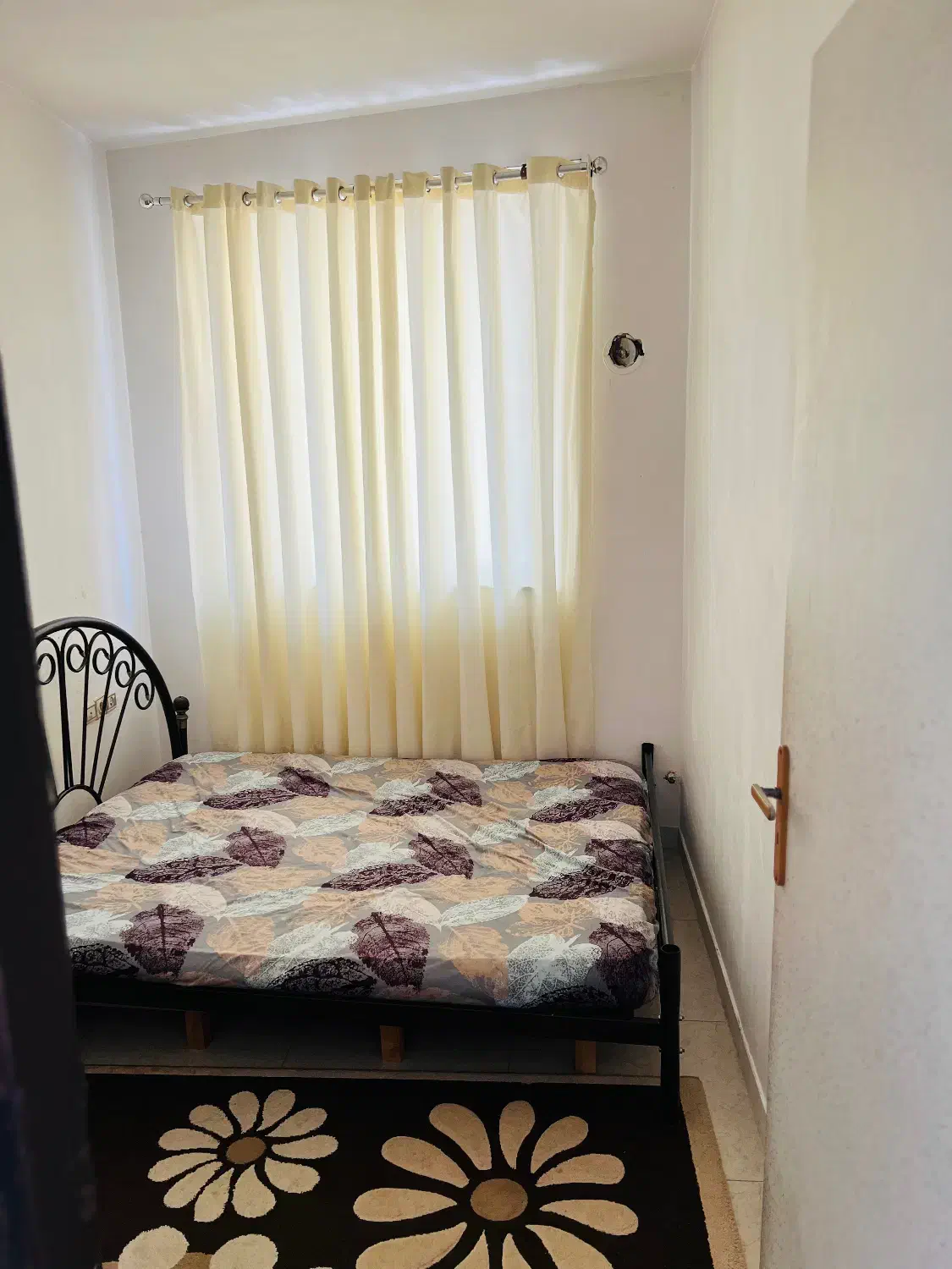 واحد شخصی با پارکینگ تمیز|اجارهٔ کوتاه‌مدت آپارتمان و سوئیت|رشت, اسماعیل آباد|دیوار