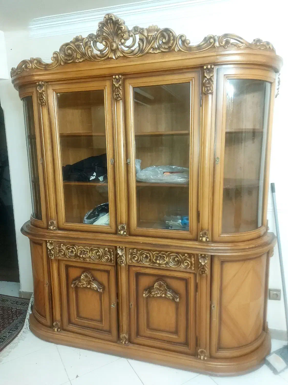 بوفه سایز بزرگ تمام چوب ۴ لت|بوفه، ویترین، کنسول|تهران, دبستان|دیوار