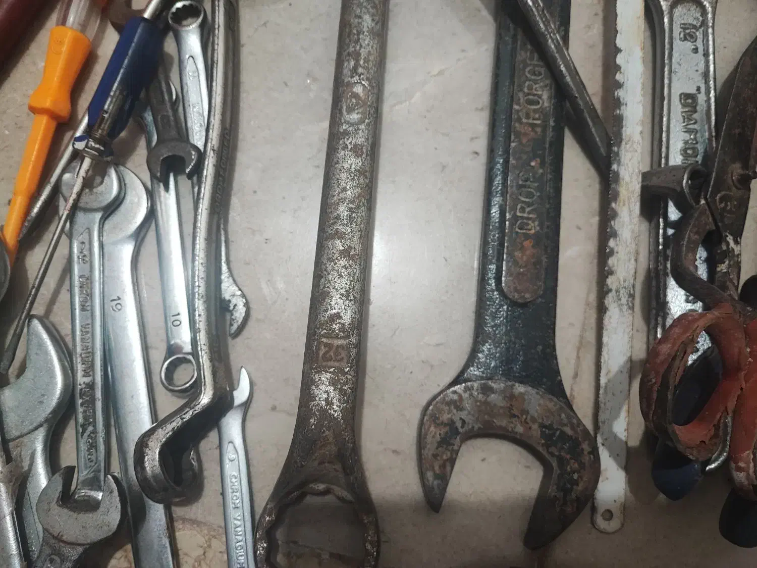 آچار و رینگ 14 غیره|ابزارآلات|قم, شهر قائم|دیوار