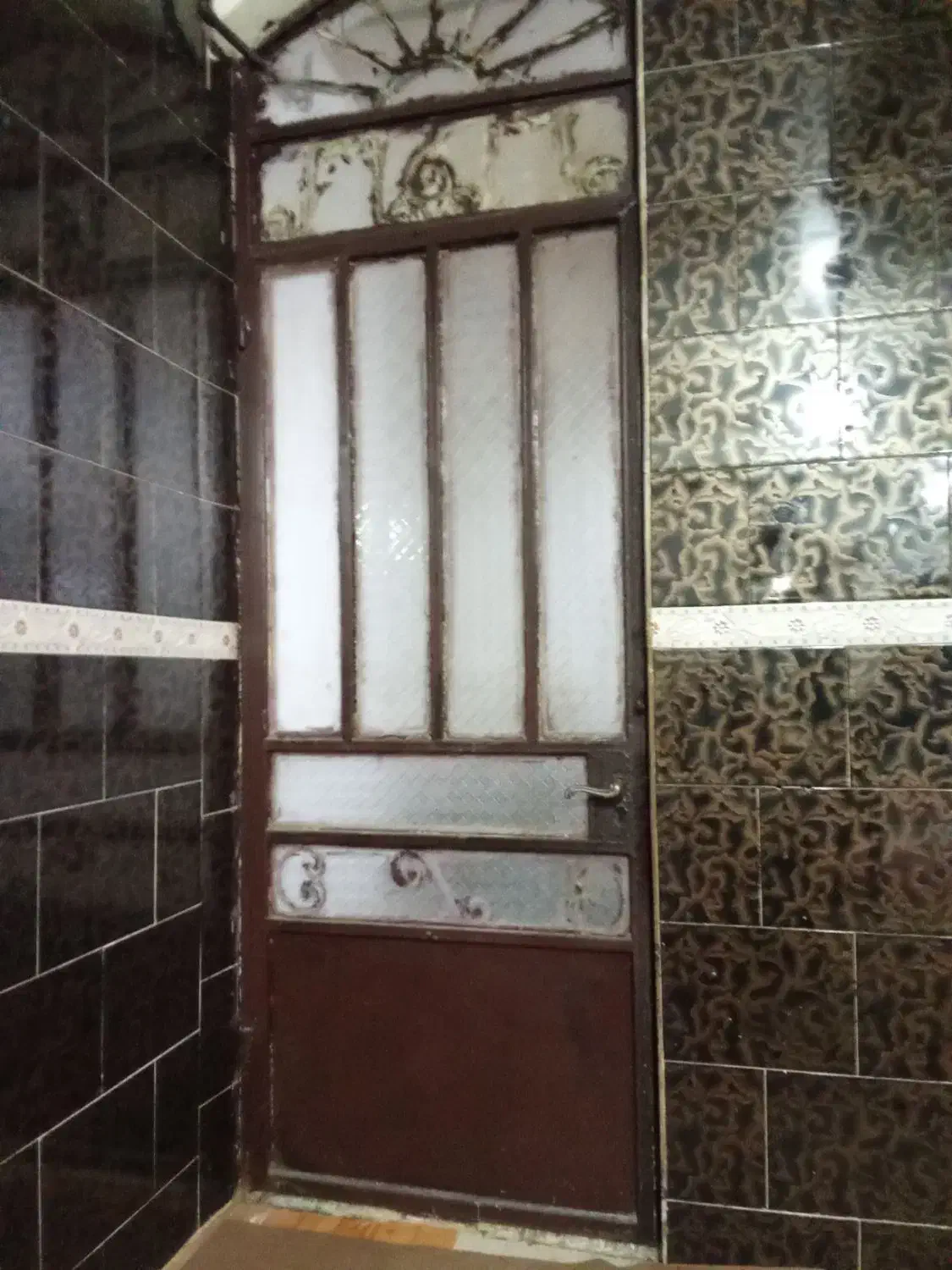 درب آهنی بدون چهارچوب|مصالح و تجهیزات ساختمان|بندر امام خمینی, |دیوار