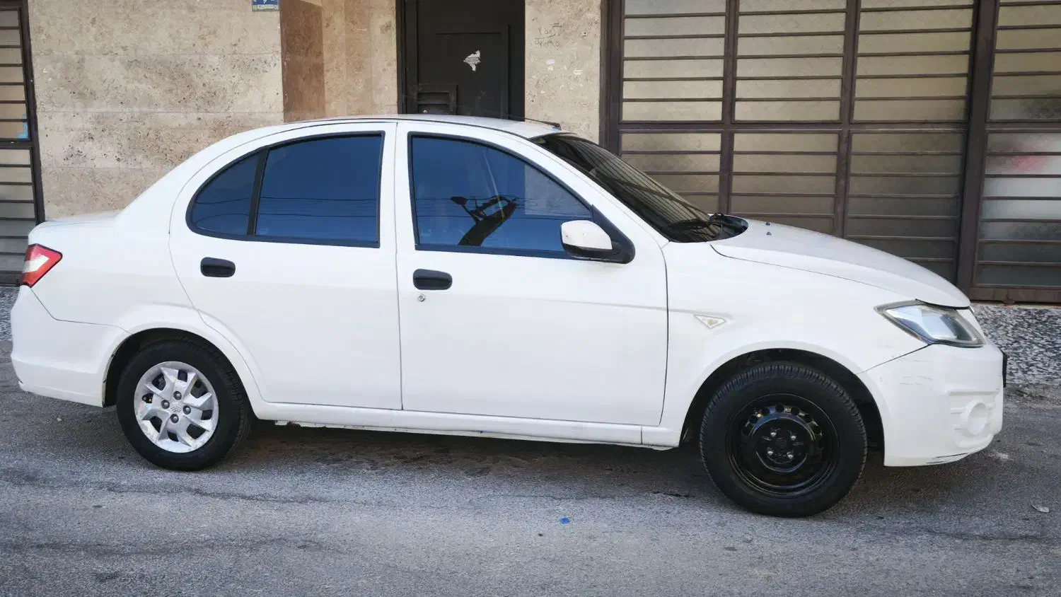 ساینا 99|خودرو سواری و وانت|شاهین‌شهر, شهرک گلدیس|دیوار