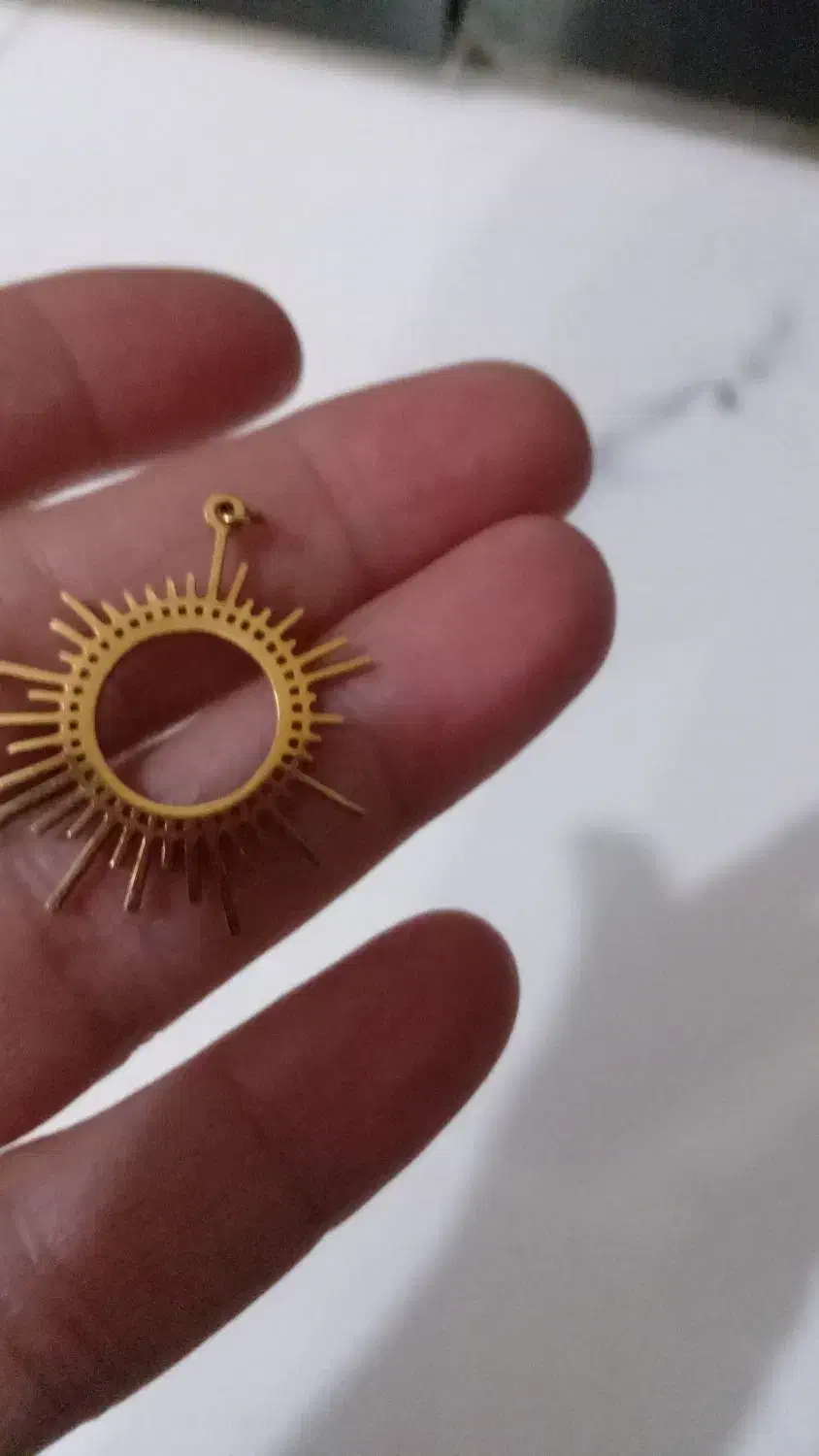 پلاک خورشید|بدلیجات|رشت, حومه رشت|دیوار