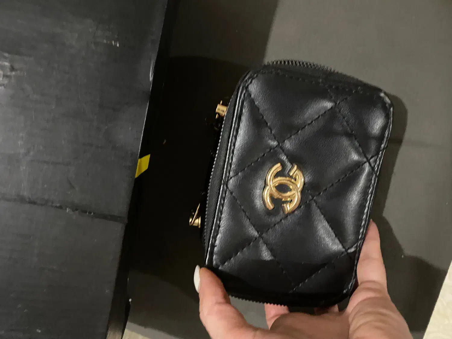 مینی بگ|کیف، کفش، کمربند|تنکابن, |دیوار