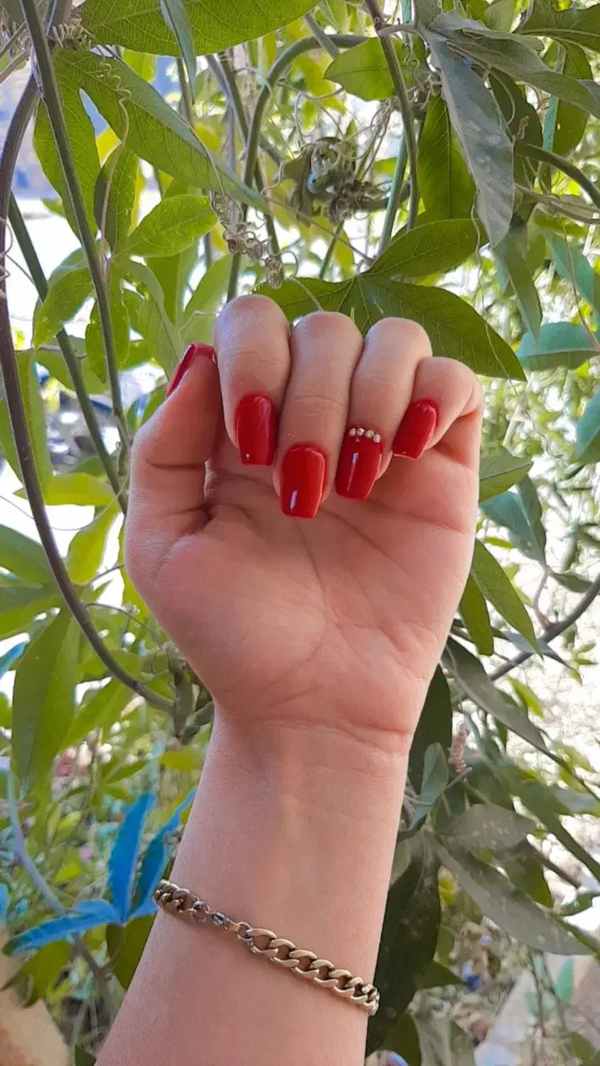 خدمات ناخن بابهترین متریال|خدمات آرایشگری و زیبایی|کاشان, فاز ۲ ناجی آباد|دیوار