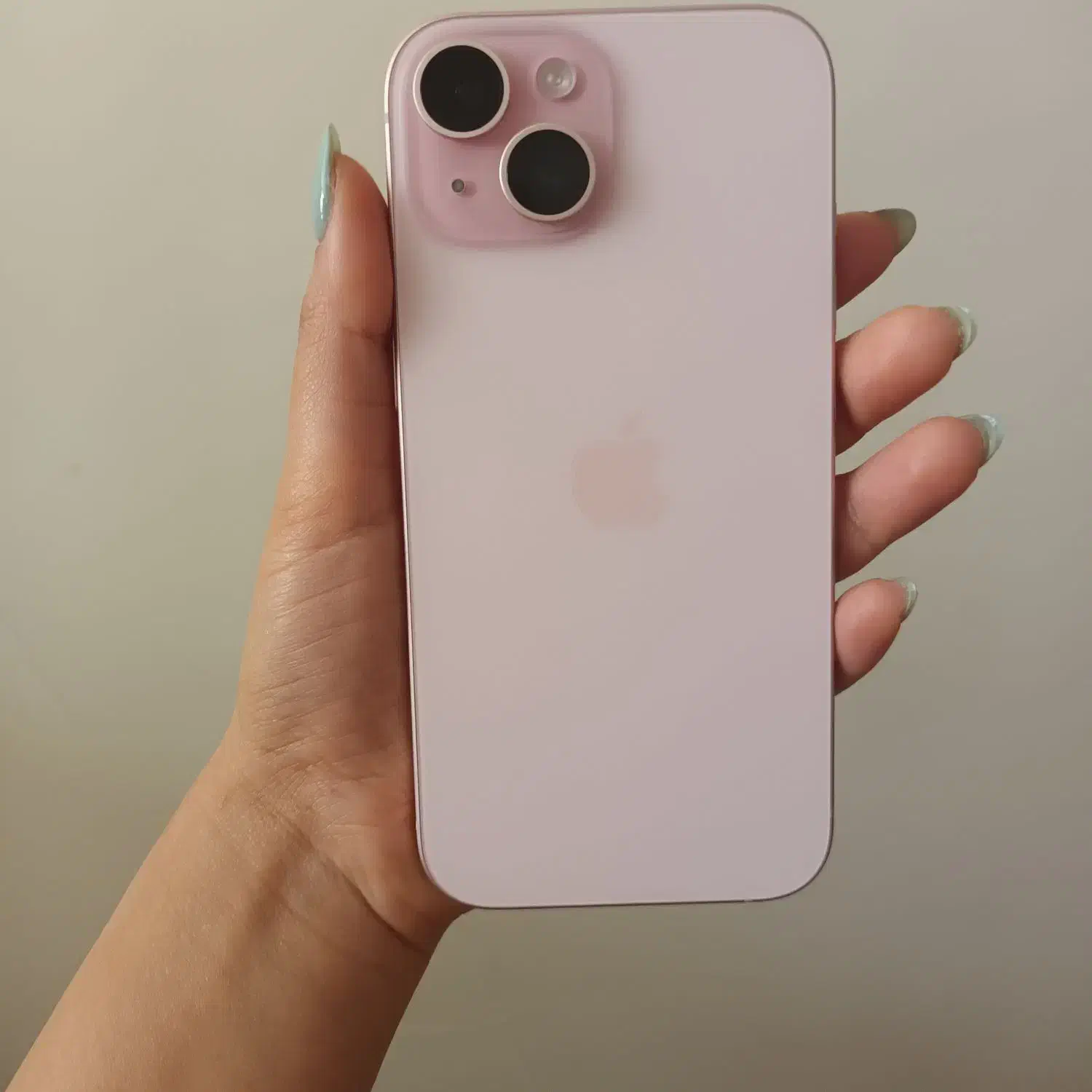 ایفون ۱۵ نرمال|موبایل|کرمانشاه, |دیوار