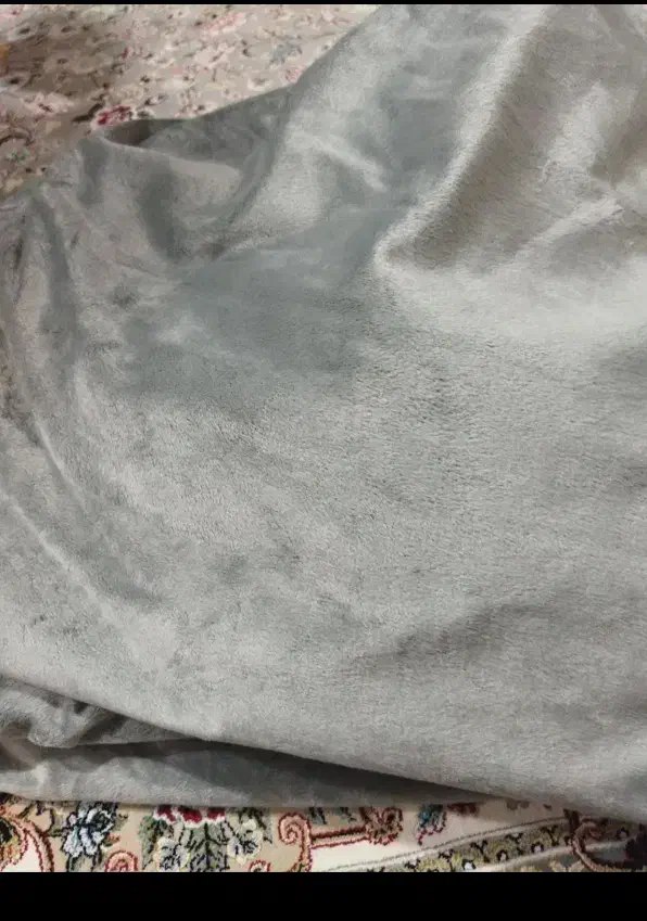 پارچه مخمل مناسب برای لباس و روتختی و همه چیز|سرویس روتختی|سنندج, |دیوار