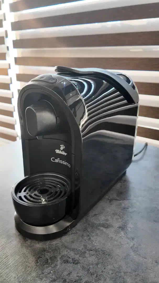 قهوه ساز کپسولی Tchibo Cafissimo Pure آکبند آلمانی|سماور، چای‌ساز، قهوه‌ساز|تهران, فردوس|دیوار