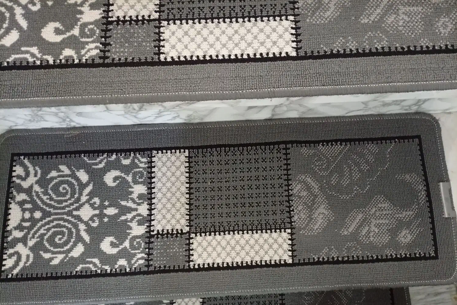 رو پله ای|پادری|ازنا, |دیوار