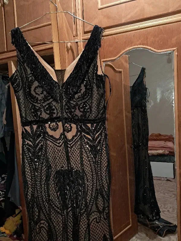 لباس مجلسی بسیار زیبا مدل عربی کرایه500|لباس|بوشهر, |دیوار