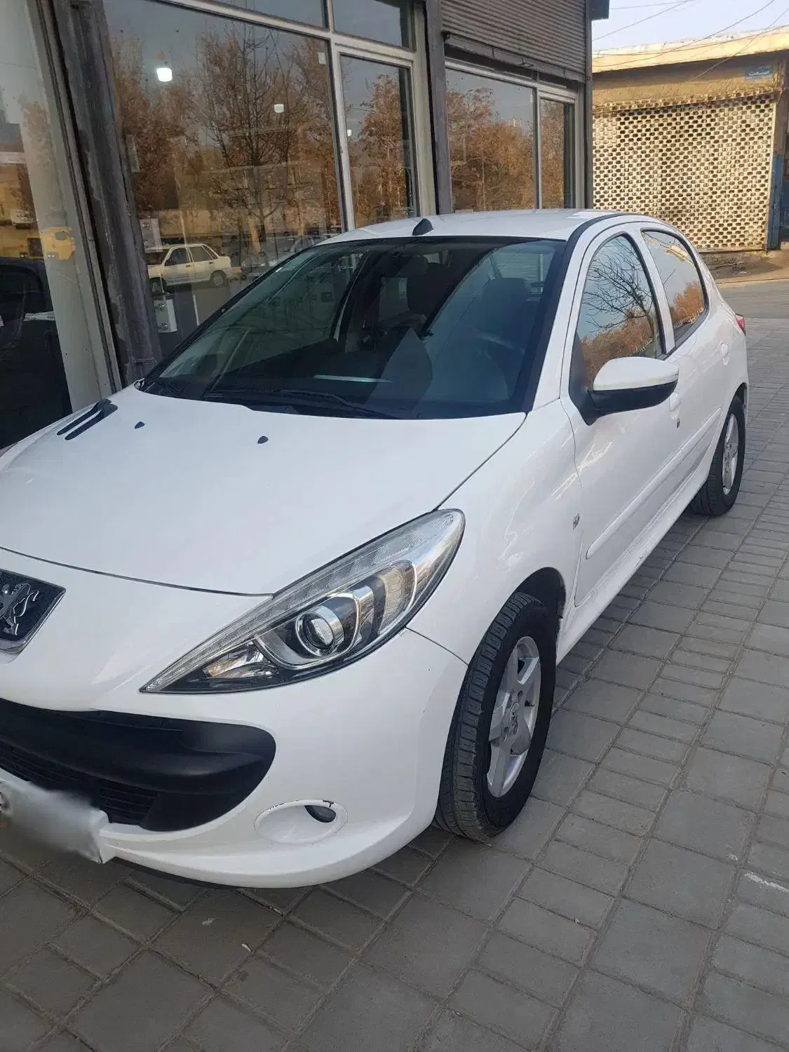 خودرو ۲۰۷ سقف فلز|خودرو سواری و وانت|ملایر, |دیوار