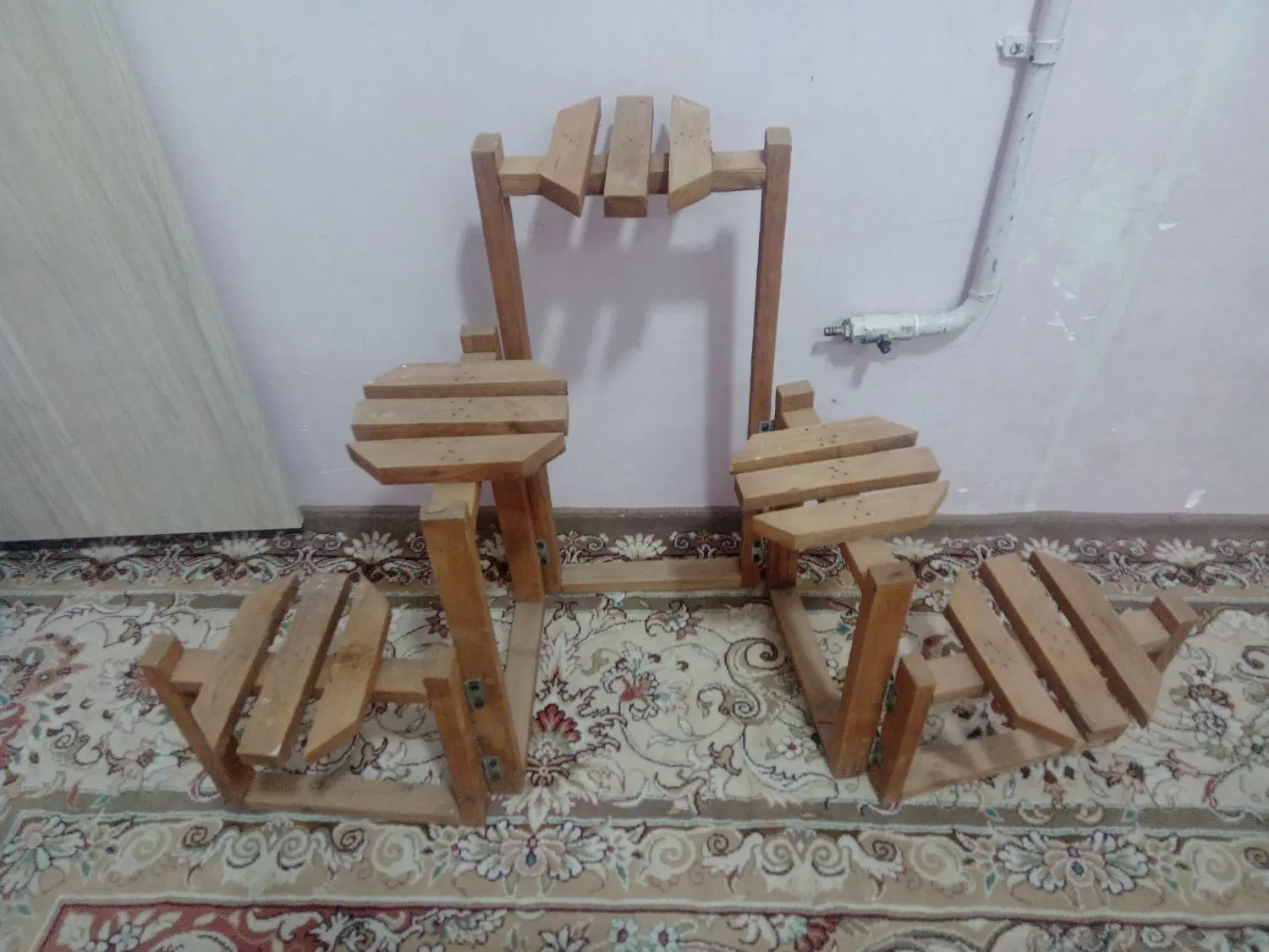 پایه گل|گل و گیاه طبیعی|تایباد, |دیوار