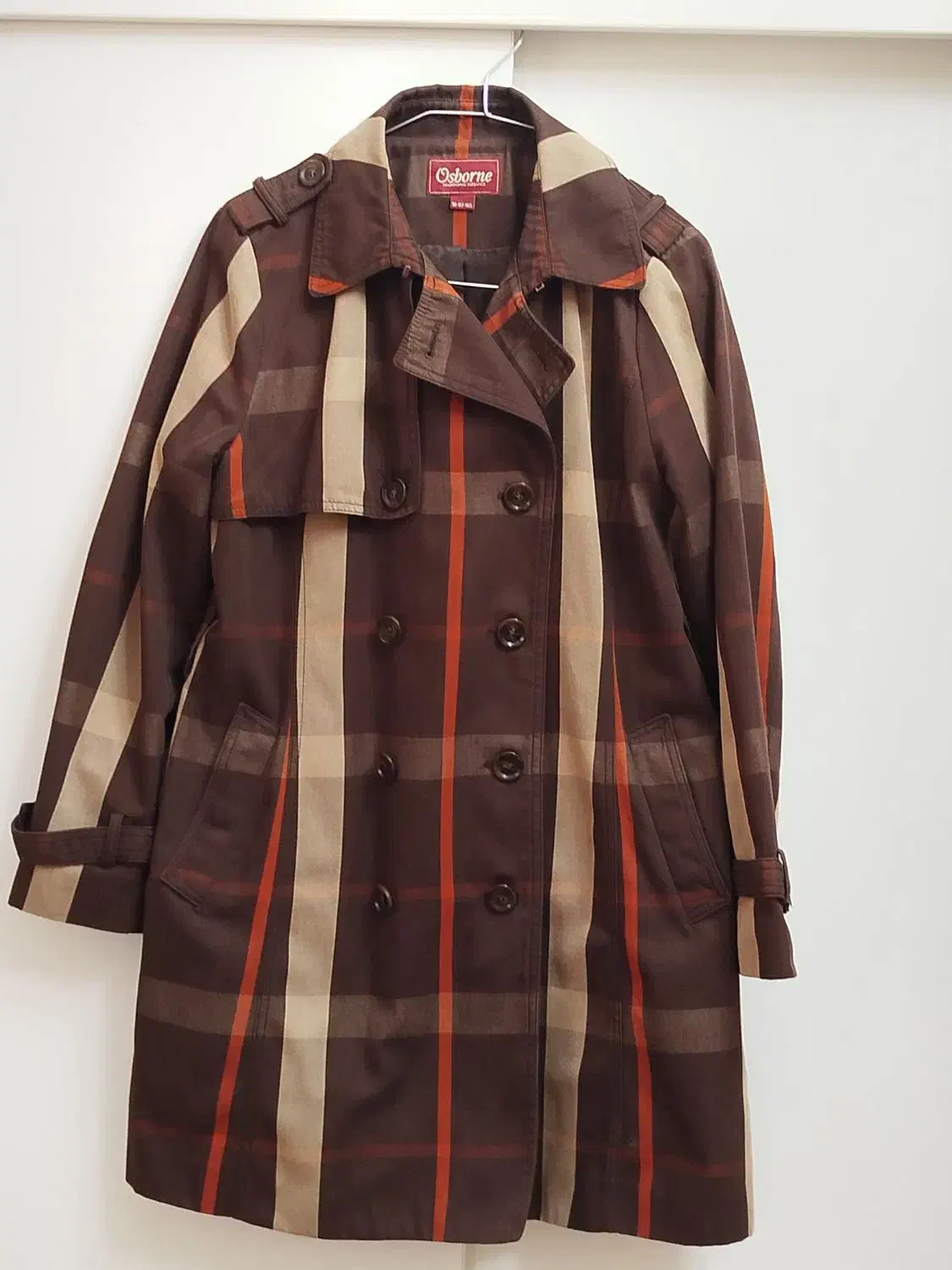 پالتو کت|لباس|شاهین‌شهر, عطار|دیوار